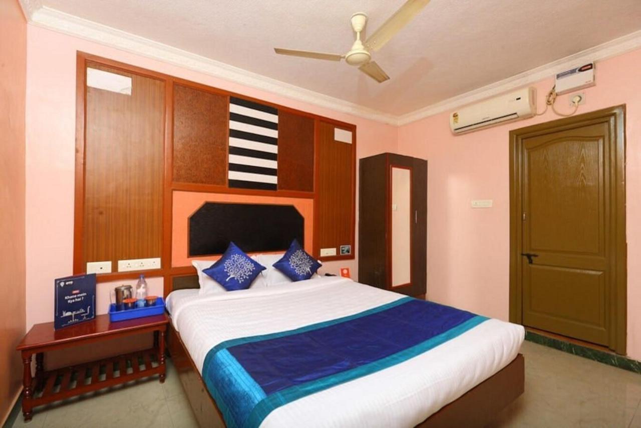 Hotel Gnana Srm Residecny Puducherry Exterior foto