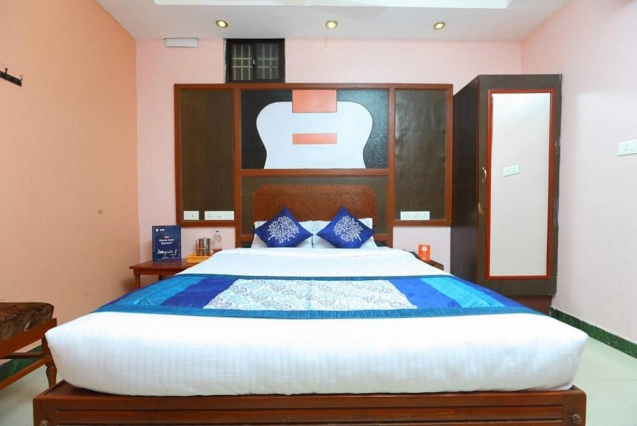 Hotel Gnana Srm Residecny Puducherry Exterior foto